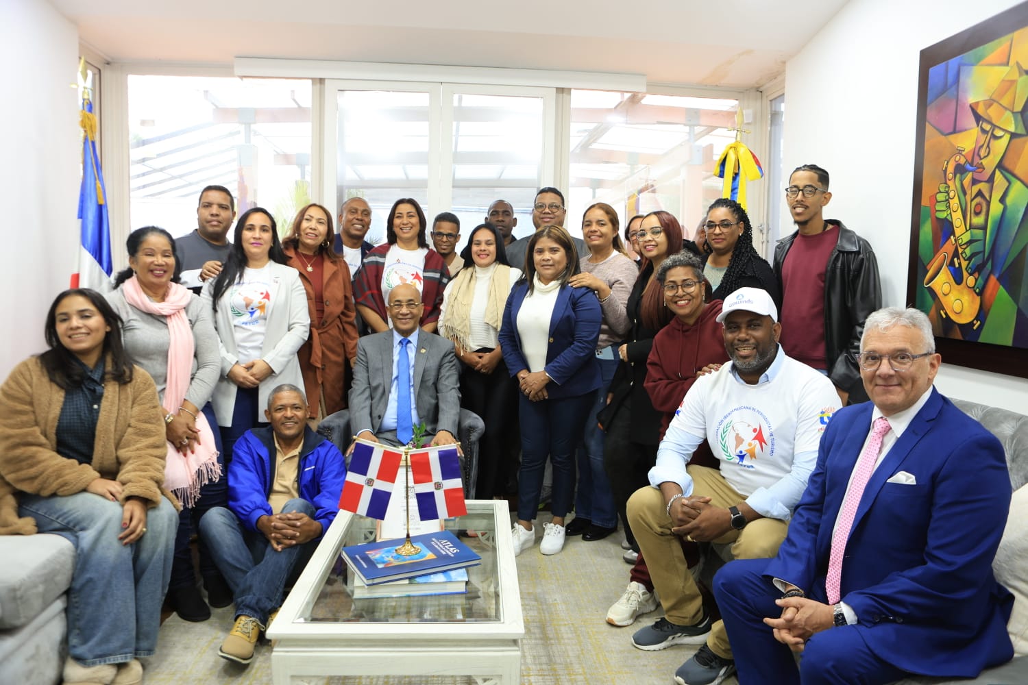Periodistas de Fipetur junto a Félix Aracena Vargas.