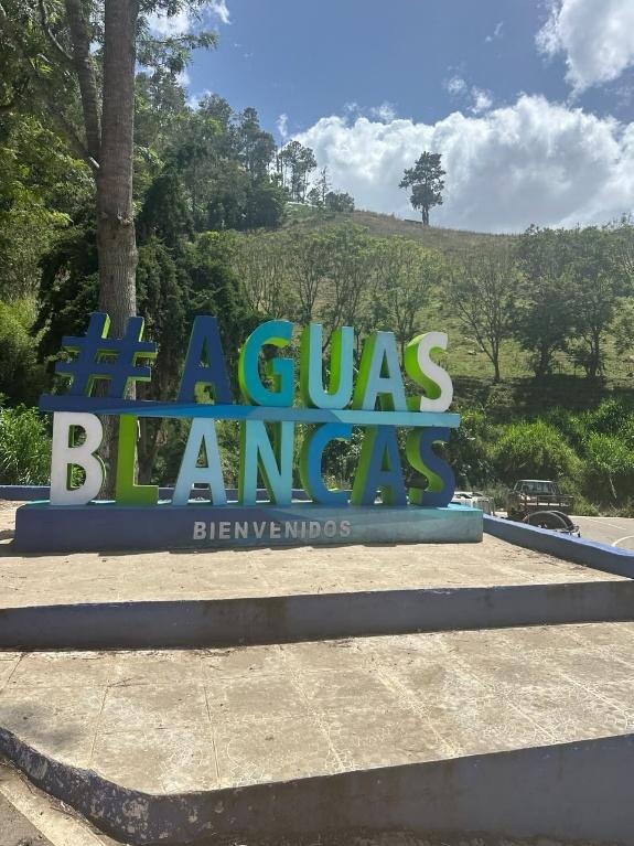 Aguas Blancas